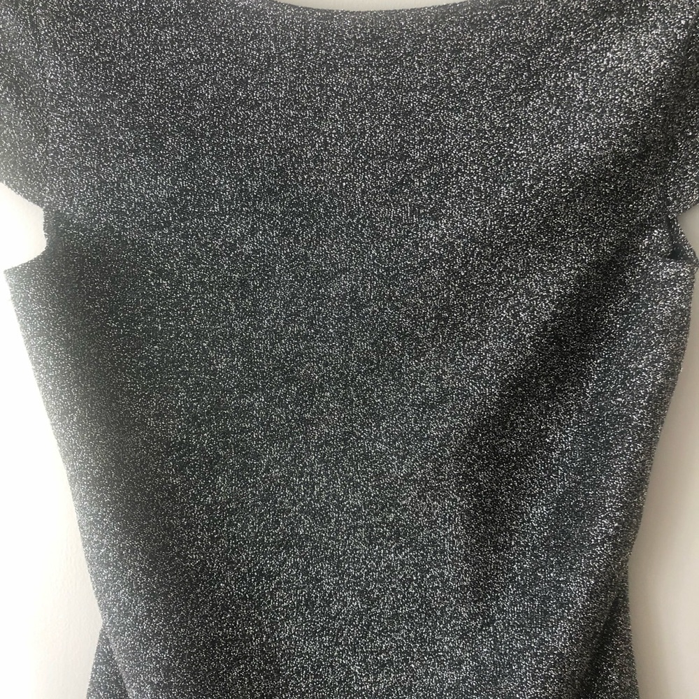 Express Top - Picture 2 of 3